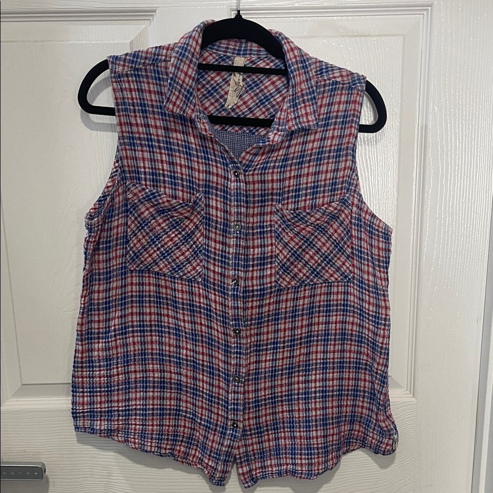 Seven 7 Plaid Sleeveless Button-Up Shirt